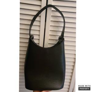 Louie Vuitton Verseau Epi Leather Handbag